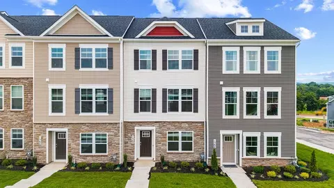 1562 Bentstalk Dr, Frederick, MD 21702