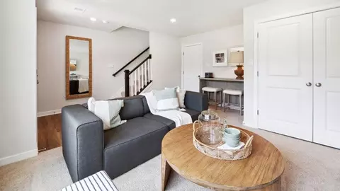 1562 Bentstalk Dr, Frederick, MD 21702 photo 3