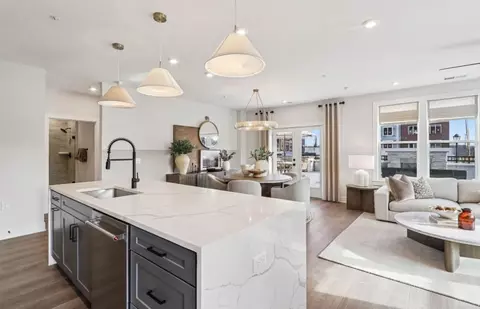 Kitchen - 1121 Fortune Ter, Potomac, MD 20854 photo 4 of 8