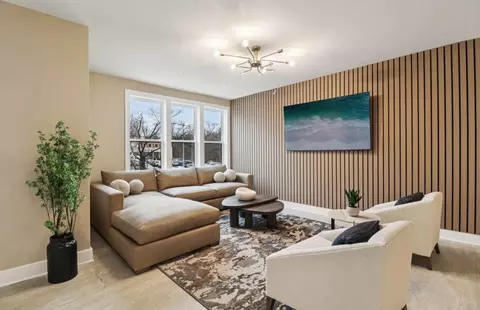 Living - 1121 Fortune Ter, Potomac, MD 20854 photo 2 of 2