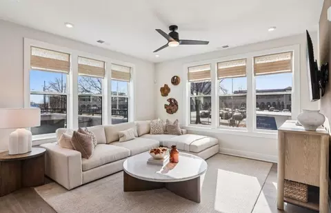 Living - 1121 Fortune Ter, Potomac, MD 20854 photo 1 of 2