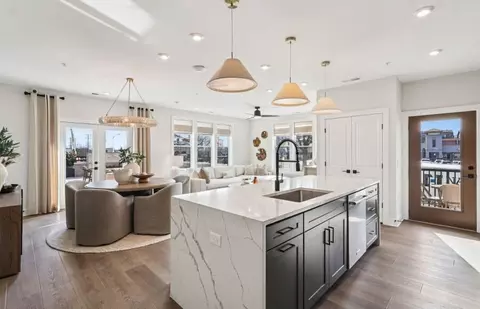 Kitchen - 1121 Fortune Ter, Potomac, MD 20854 photo 2 of 8