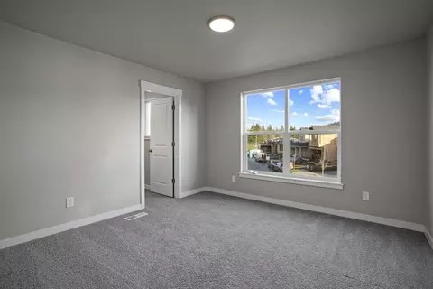 Bedroom - 19276 SW Marshmallow Pl, Bend, OR 97702 photo 1 of 10