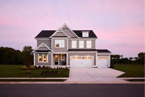 6128 Penn Dr, Butler, PA 16002