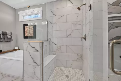 Bath - 110 Daedalus Rd, Madison, AL 35756 photo 6 of 9
