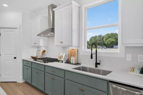 Kitchen - 110 Daedalus Rd, Madison, AL 35756 photo 3 of 5
