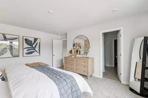 Bedroom - 2955 31st St NE, Hickory, NC 28601 photo 8 of 10