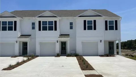 4345 Majesty Dr UNIT 396, Castle Hayne, NC 28429