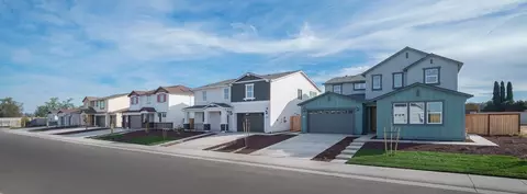 Exterior - 2048 Seraphina Ct, Galt, CA 95632 photo 3 of 4