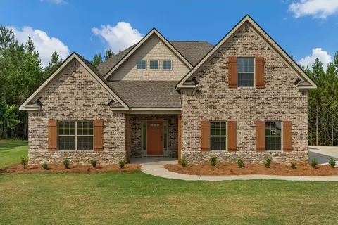 Exterior - 102 Beaver Creek Way, Lagrange, GA 30241 photo 2 of 14