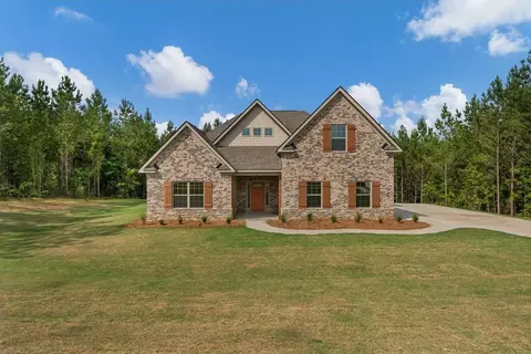 Exterior - 102 Beaver Creek Way, Lagrange, GA 30241 photo 3 of 14