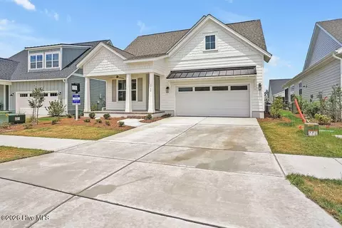 359 Longhill Dr, Wilmington, NC 28412