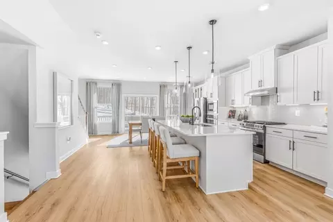 Entry Way - 9213 Klamath Ct, Frederick, MD 21701 photo 1 of 1