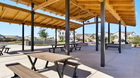 View/Area - 875 Fruitwood Ave, Clovis, CA 93619 photo 5 of 17