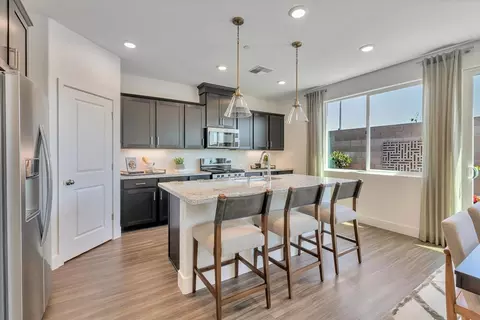 Kitchen - 1259 Leonhardt Loop, Lincoln, CA 95648 photo 1 of 3