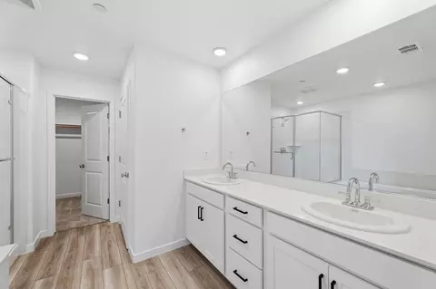 Entry Way - 1259 Leonhardt Loop, Lincoln, CA 95648 photo 1 of 3