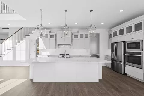 5782 Frederick Dr, Bethlehem, PA 18017