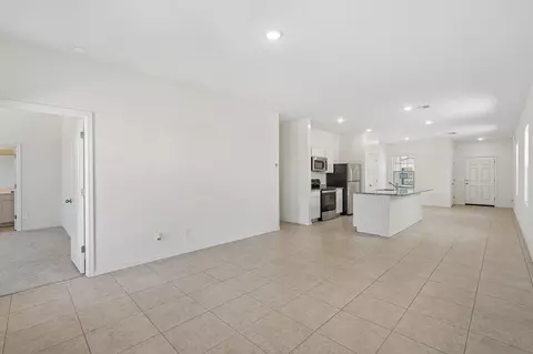 Entry Way - 10210 W Devonshire Ave, Phoenix, AZ 85037 photo 1 of 1