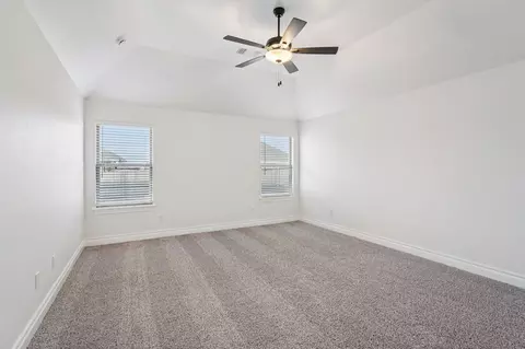 Bedroom - 8701 Stark St, Arcadia, OK 73007 photo 5 of 15