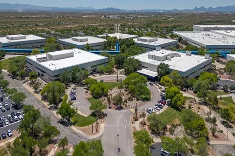 View/Area - 9112 E Indigo Bluff St, Tucson, AZ 85730 photo 2 of 3