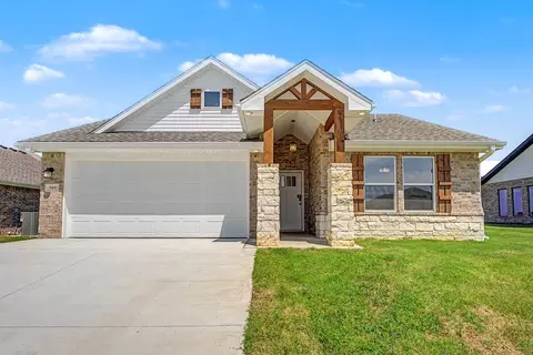 909 Aberdeen Ave, Carl Junction, MO 64834