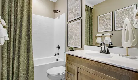 Bath - 29577 Monarch Rd, Menifee, CA 92586 photo 2 of 3