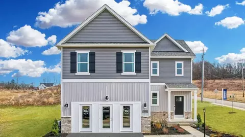 180 Shelton Place Dr, Evans City, PA 16033