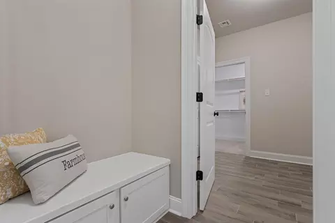 Entry Way - 124 Oak Meadow Rd, Sterlington, LA 71280 photo 2 of 2