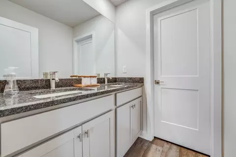 Bath - 237 Fern Dale Dr, Fairburn, GA 30213 photo 5 of 5