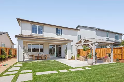 Exterior - 4674 Tullamore Ave, Lathrop, CA 95330 photo 3 of 5