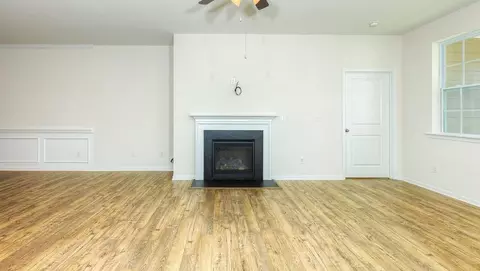 Living - 3009 Hattie St, Monroe, NC 28112 photo 5 of 8