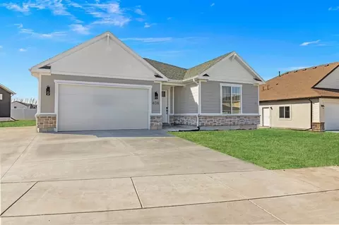 Exterior - 600 S 250 E, Hyde Park, UT 84318 photo 5 of 7
