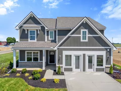 13425 Hollows Ln, Louisville, KY 40299