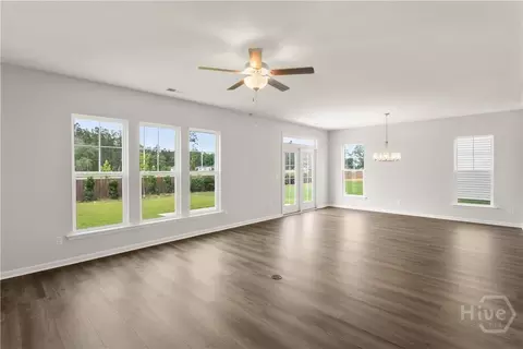 Living - 29 Blues Dr, Pooler, GA 31322 photo 4 of 6