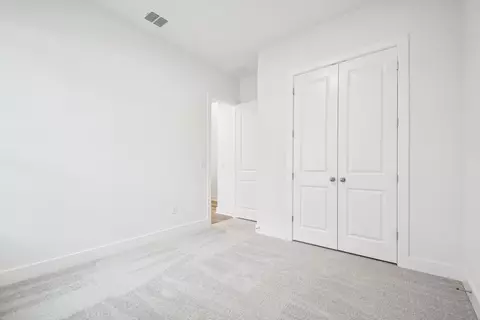 Bedroom - 122 Alvin Dr, Buda, TX 78610 photo 4 of 8