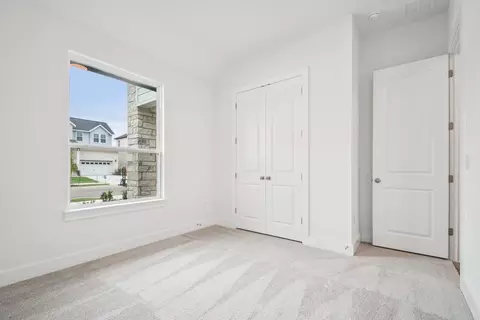Bedroom - 122 Alvin Dr, Buda, TX 78610 photo 6 of 8