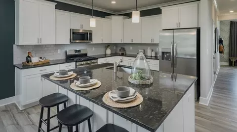 10607 Great Basin Pl, White Plains, MD 20695