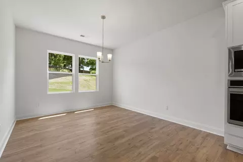 Dining - 550 Hydrangea St, Seneca, SC 29678 photo 1 of 4