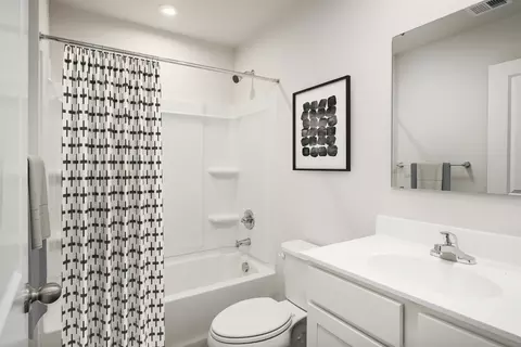 Bath - 102 Maple Grove St, Springfield, OH 45503 photo 2 of 2
