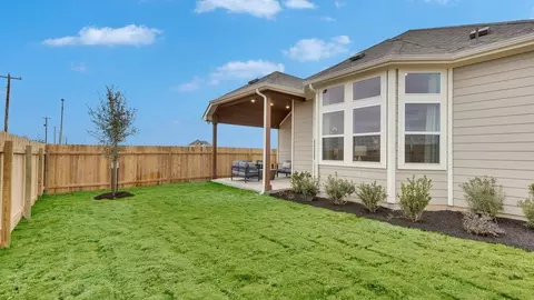 Exterior - 153 Greinert Dr, Taylor, TX 76574 photo 4 of 5