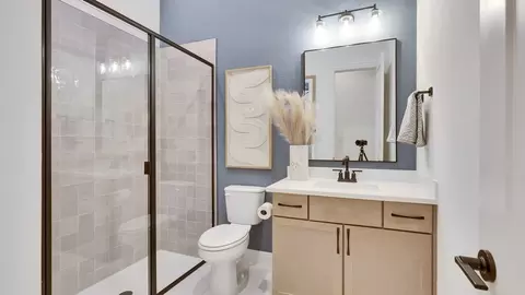 Bath - 153 Greinert Dr, Taylor, TX 76574 photo 3 of 8