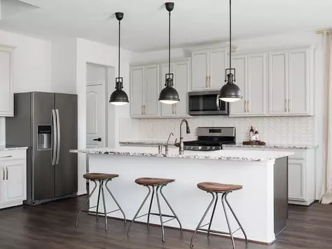 15707 Cross Vine Dr, Crosby, TX 77532