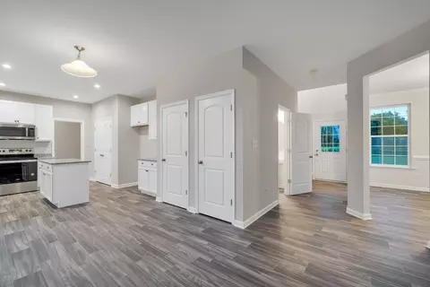 Entry Way - 1153 Charleston Cir, Dover, DE 19904 photo 3 of 3