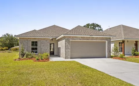 30657 Eden Way Dr, Denham Springs, LA 70726