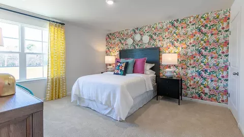Bedroom - 111 Pinhook Dr, Lexington, NC 27295 photo 6 of 11