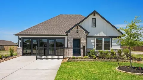 Exterior - 1115 Briscoe St, Brenham, TX 77833 photo 4 of 4
