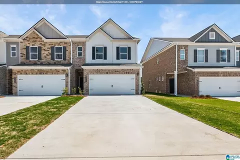 4534 Village Springs Sq, Fultondale, AL 35068