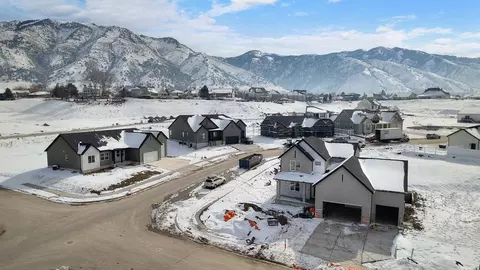 View/Area - 1257 E Talmage Ln, Logan, UT 84321 photo 3 of 7