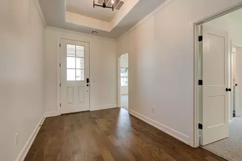 Entry Way - 7201 E Oakland St, Broken Arrow, OK 74014 photo 8 of 9