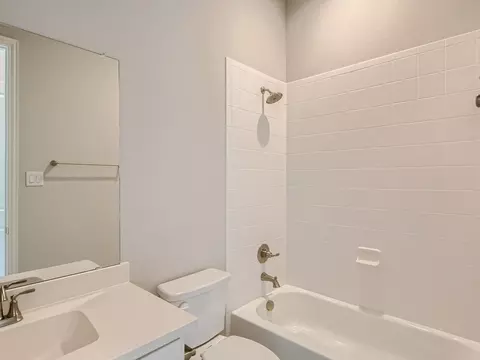 Bath - 788 Cedarwood Ct, Haslet, TX 76052 photo 6 of 6